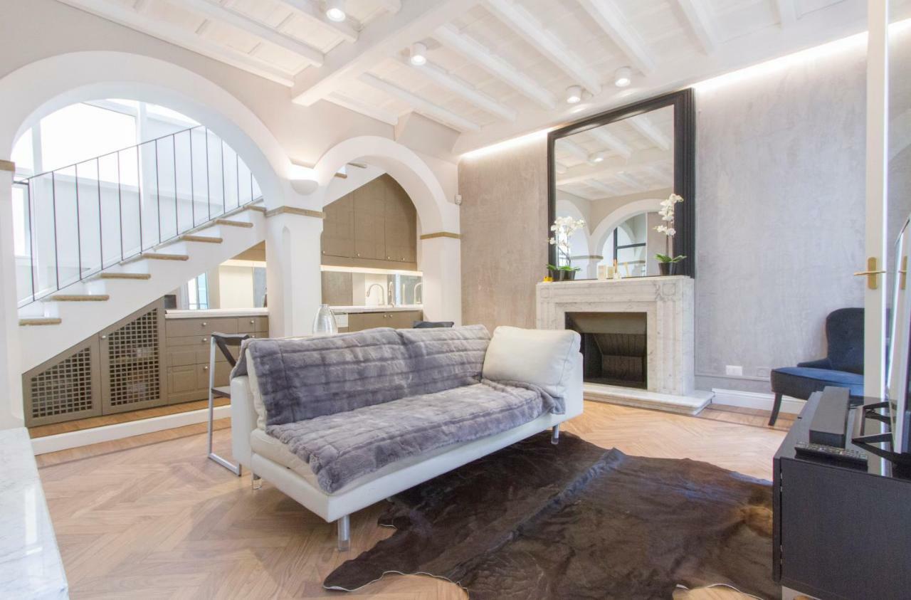 Elegante E Completamente Arredato Apt In Duomo Μιλάνο Εξωτερικό φωτογραφία