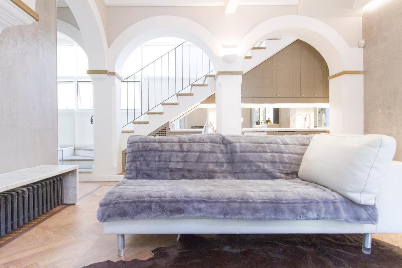 Elegante E Completamente Arredato Apt In Duomo Μιλάνο Εξωτερικό φωτογραφία